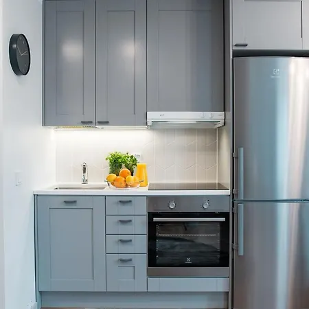 Forenom Serviced Toeoeloe شقة *