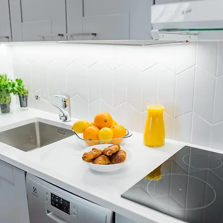 Forenom Serviced Toeoeloe شقة