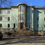 Forenom Serviced Toeoeloe Apartmán *