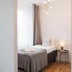 Forenom Serviced Toeoeloe *