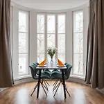 Forenom Serviced Toeoeloe Apartmán *