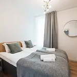 Forenom Serviced Toeoeloe Apartmán