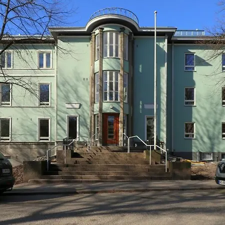 Forenom Serviced Toeoeloe Appartement *