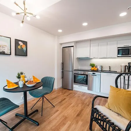 Forenom Serviced Toeoeloe Апартаменты