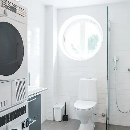 Forenom Serviced Toeoeloe Apartamento *