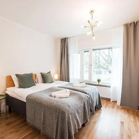 Apartamento Forenom Serviced Toeoeloe Helsínquia