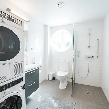 Forenom Serviced Toeoeloe Apartamento *