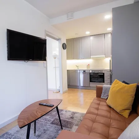 Apartamento Forenom Serviced Toeoeloe Helsínquia