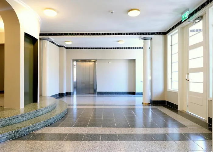 Forenom Serviced Toeoeloe Appartement Helsinki