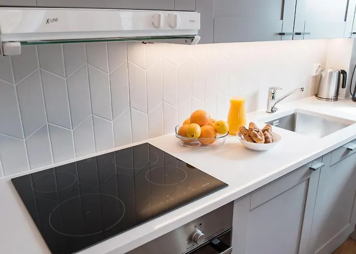 Forenom Serviced Toeoeloe Appartement Helsinki