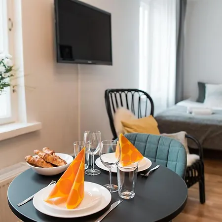 Apartment Forenom Serviced Toeoeloe *